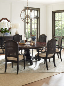 Bonaire round dining table